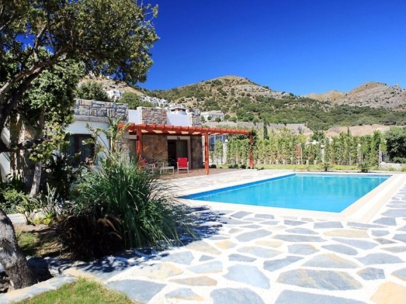 1053-04-Luxury-villa-for-sale-Gumusluk-Bodrum