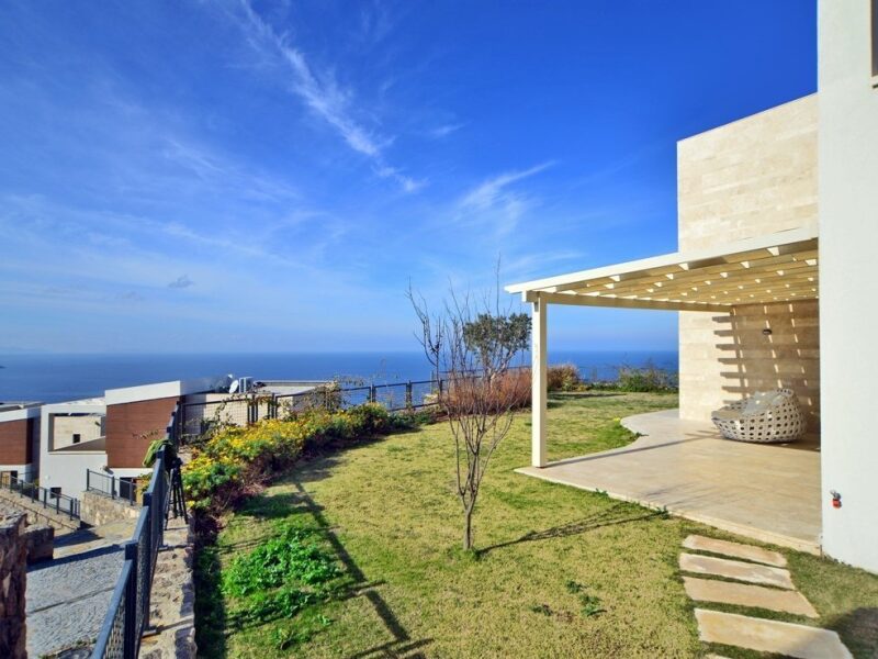 01-Sea-view-detached-villa-for-sale-Gundogan-2029