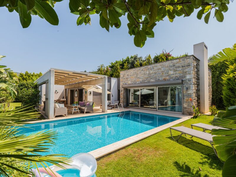 01-Single-level-villa-for-sale-Bodrum-Konacik-2225