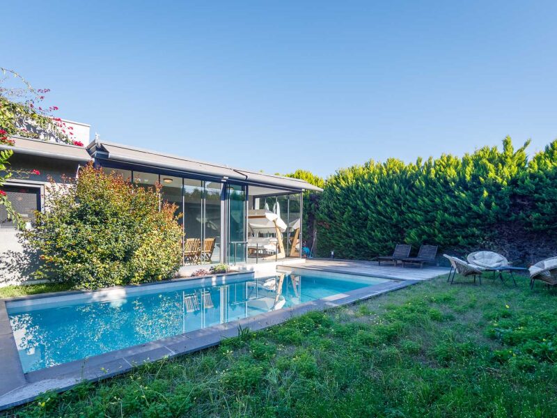 01-Single-storey-private-pool-central-villa-for-sale-Yalikavak-2344