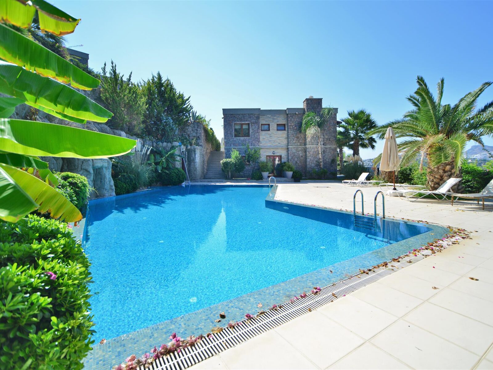 2023-12-Gundogan-Bodrum-Luxury-villa-for-sale