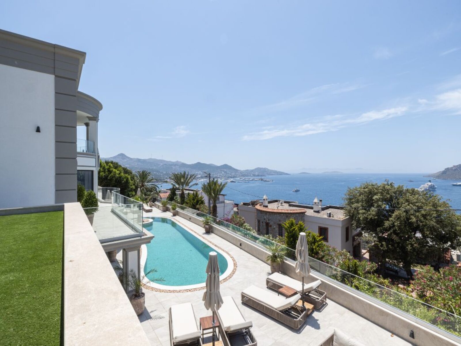 04-Sea-view-in-centre-of-Yalikavak-for-sale-2085