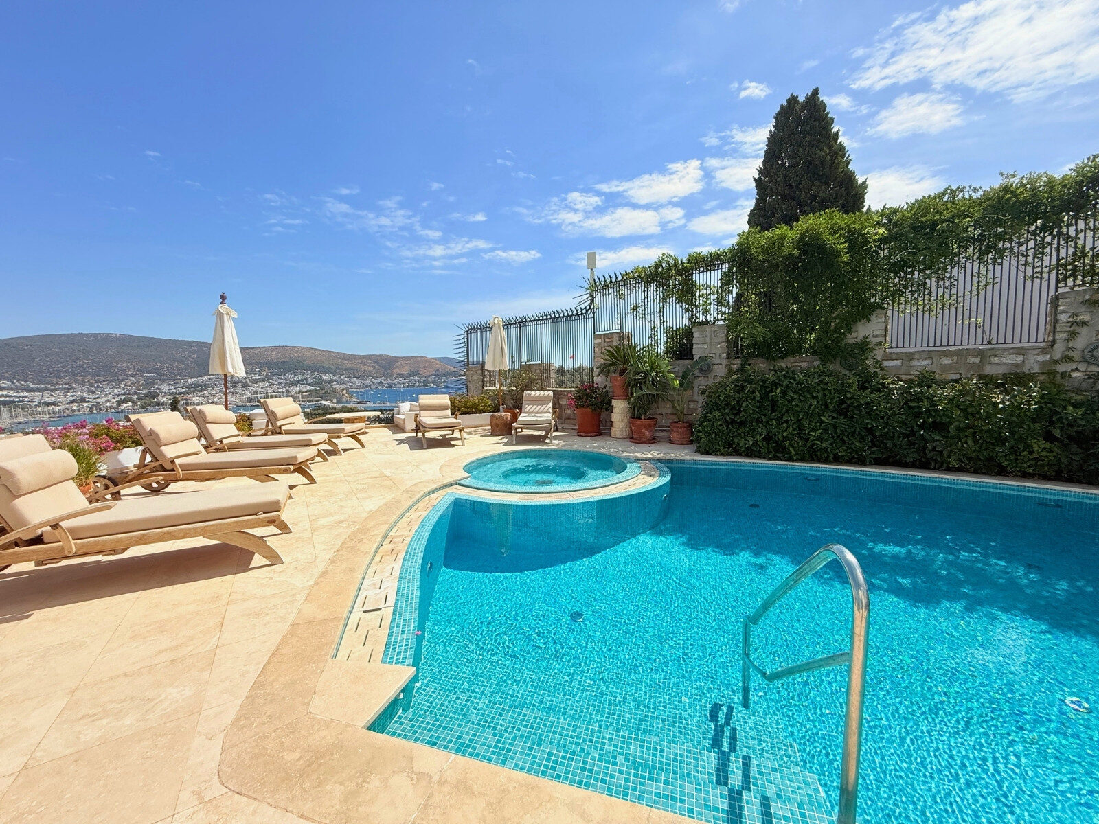 2086_bodrum_luxury_villa_seaview_castle_view_for_sale_03