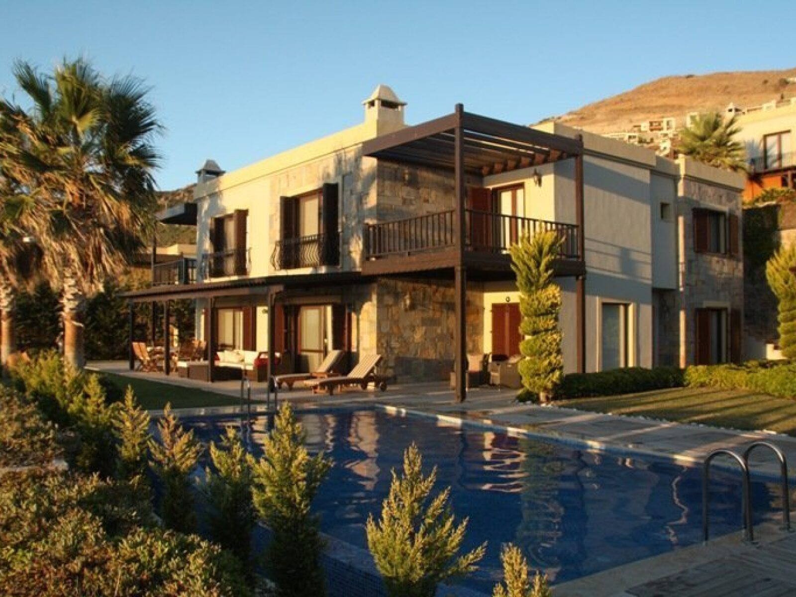 2096-01-Luxury-Property-Turkey-villas-for-sale-Bodrum-Yalikavak