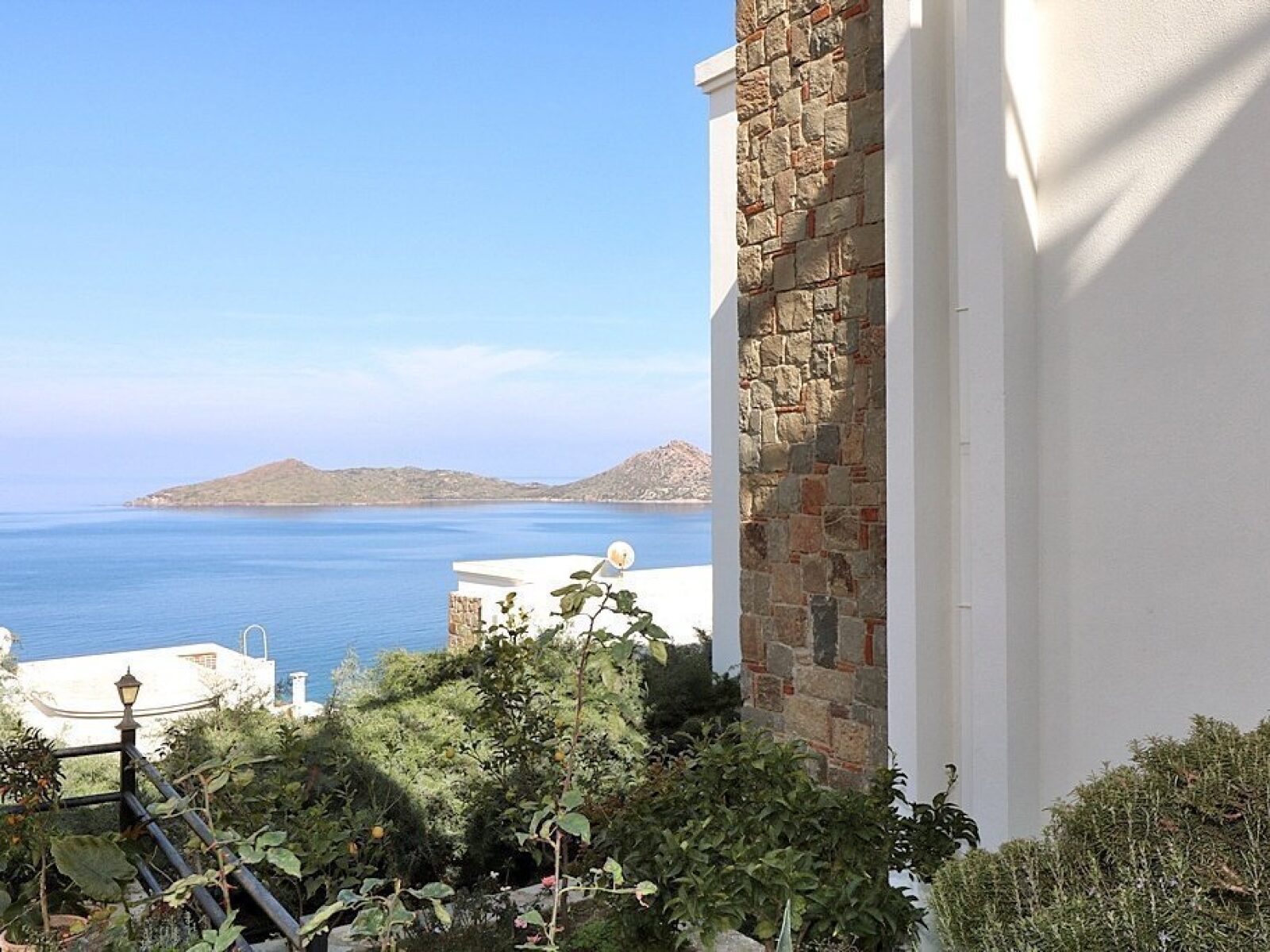04-Villas-for-sale-with-sea-view-2178