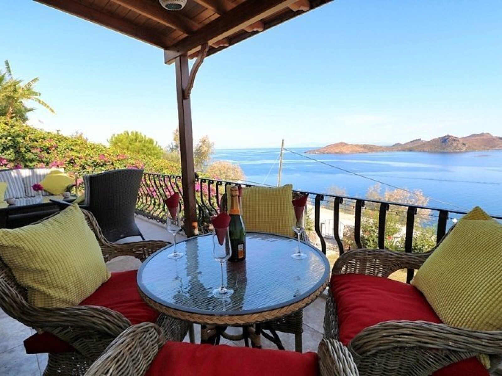 04-Villa-For-Sale-Bodrum-Yalikavak-2188