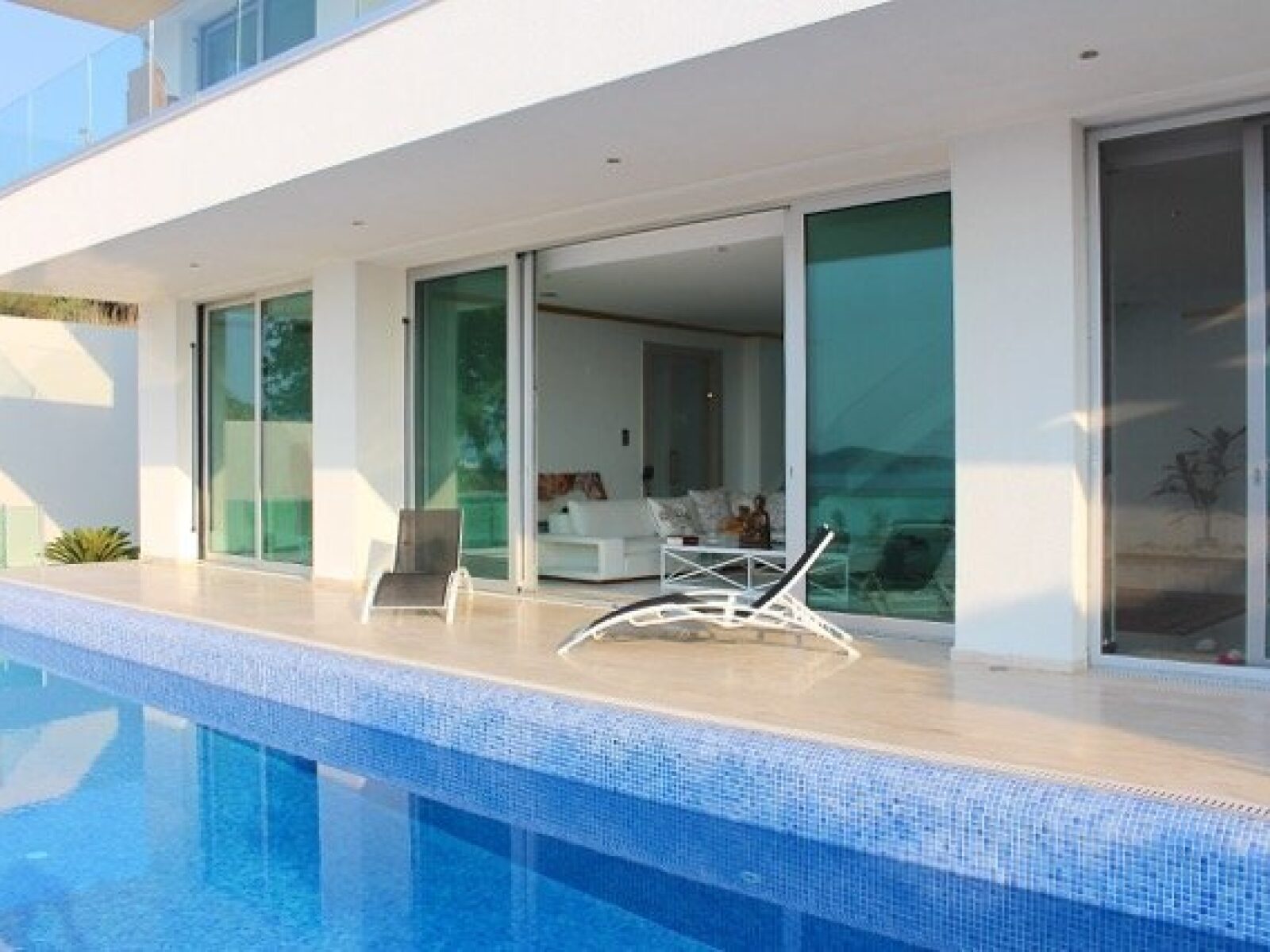 1037-02-Luxury-villa-for-sale-Gumusluk-Bodrum