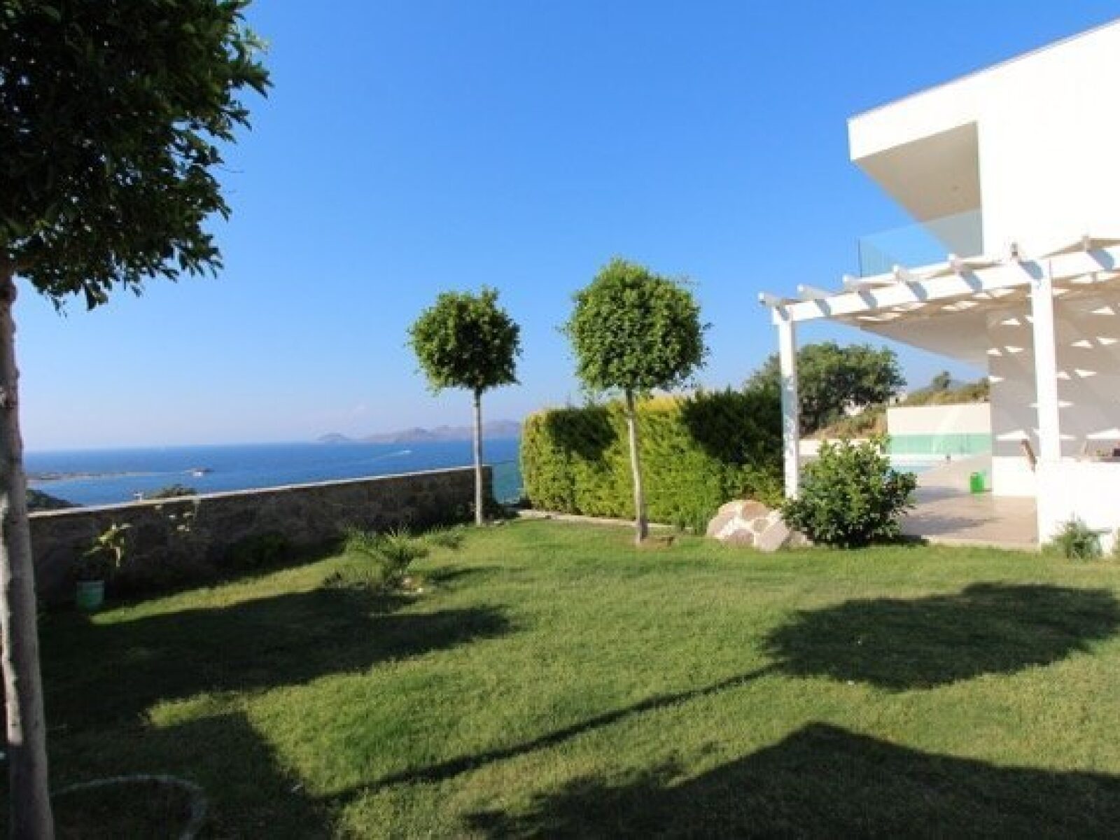 1037-03-Luxury-villa-for-sale-Gumusluk-Bodrum