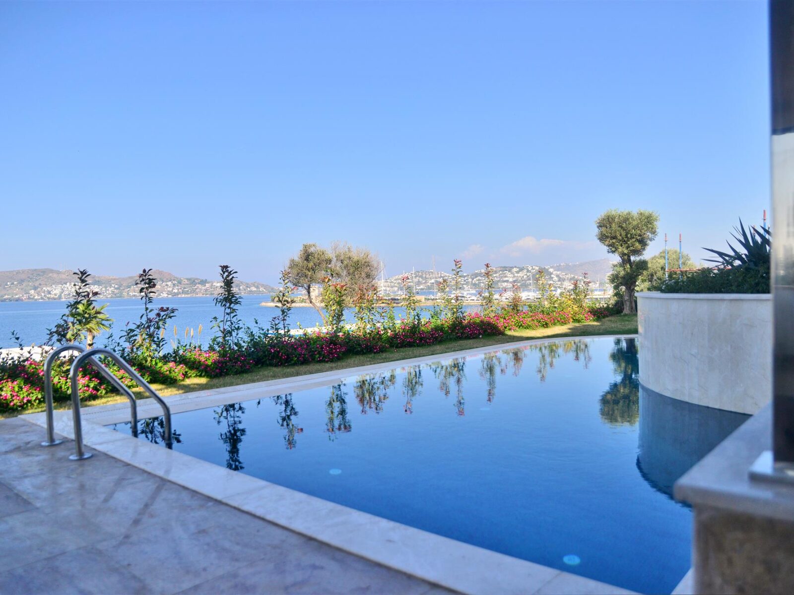 1039-23-Luxury-villa-for-sale-Yalikavak-Bodrum