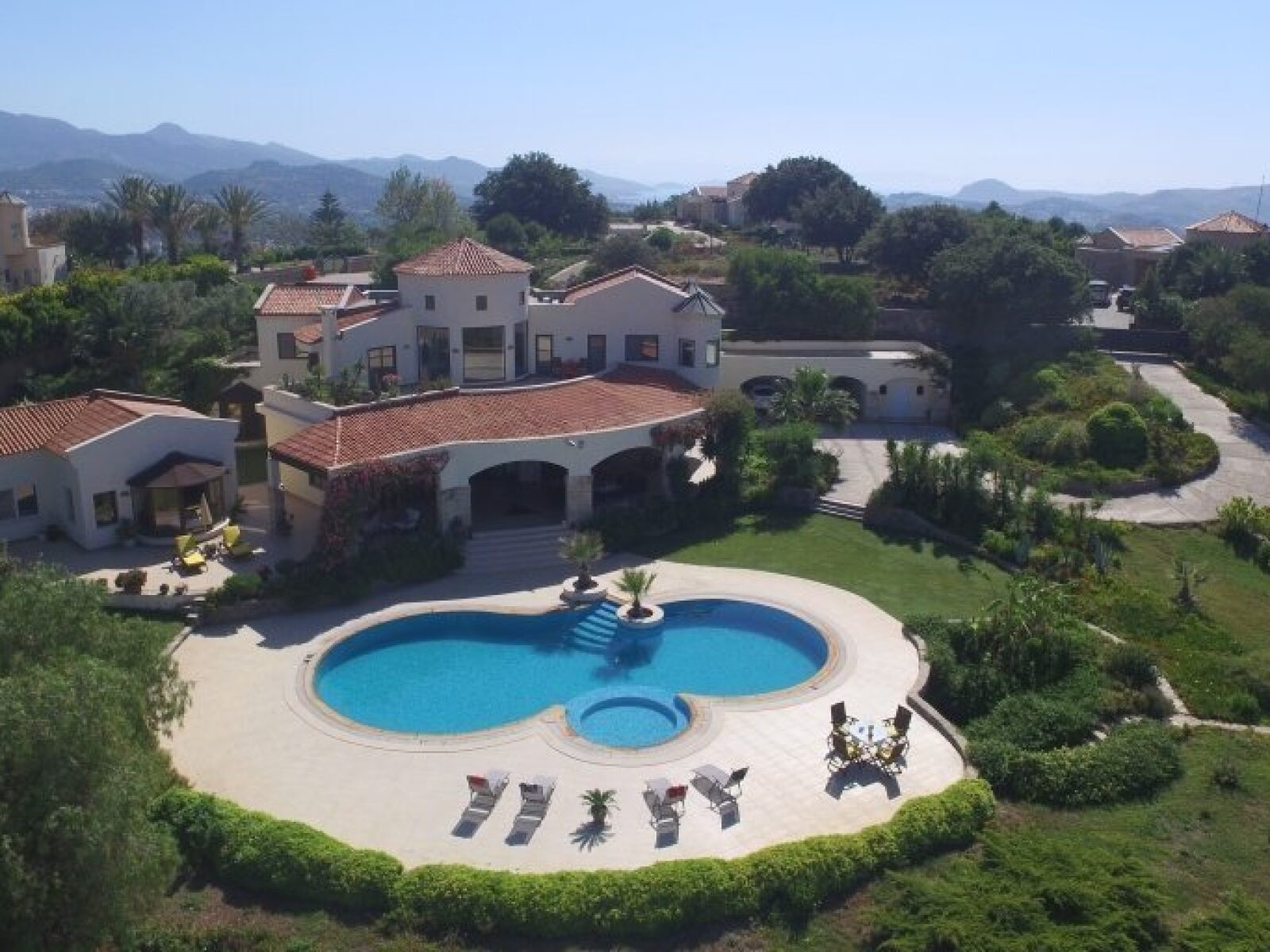 1055-31-Luxury-property-villa-for-sale-Yalikavak-Bodrum-Turkey