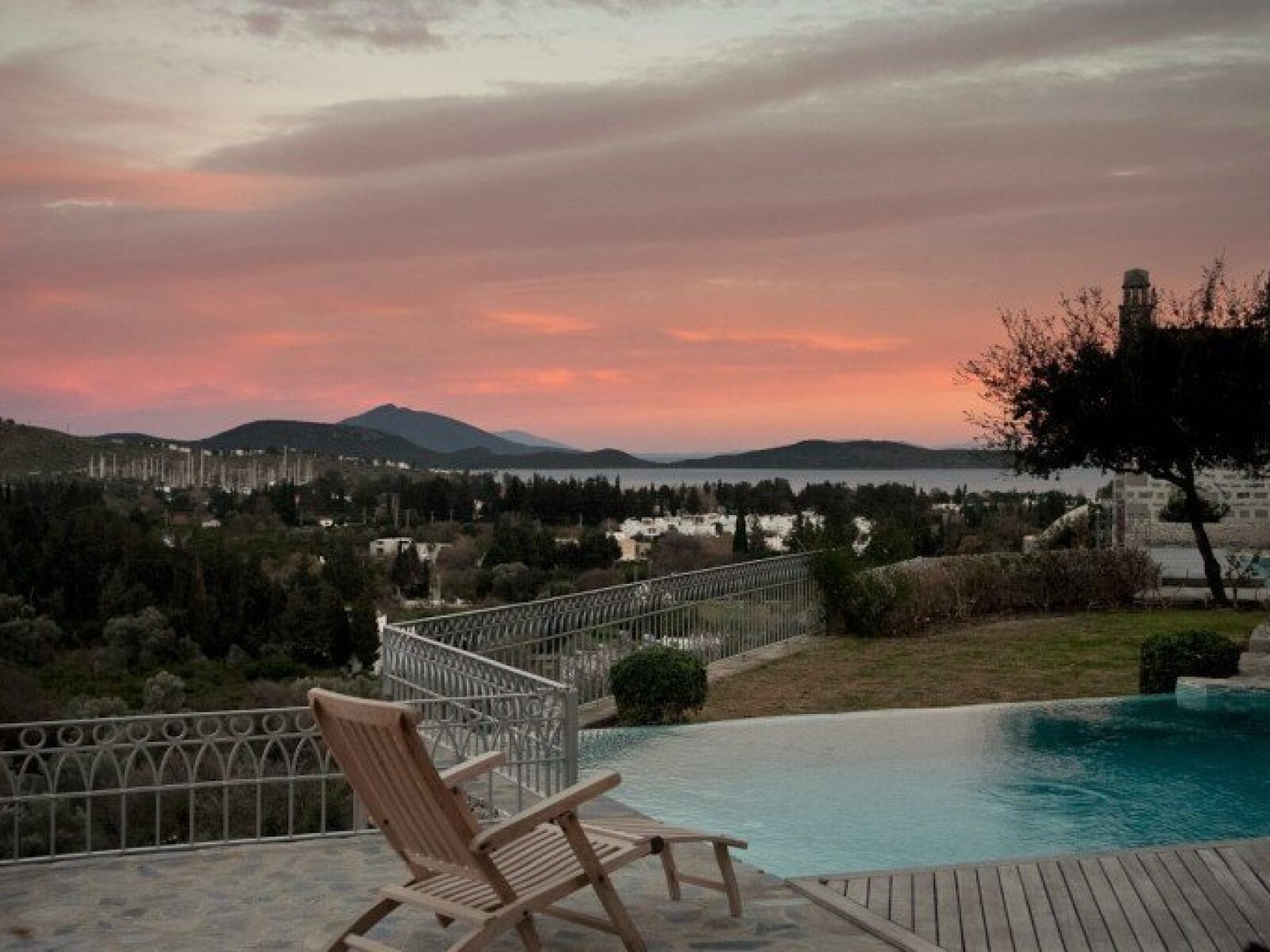2102-01-Luxury-Property-Turkey-villas-for-sale-Bodrum-Ortakent