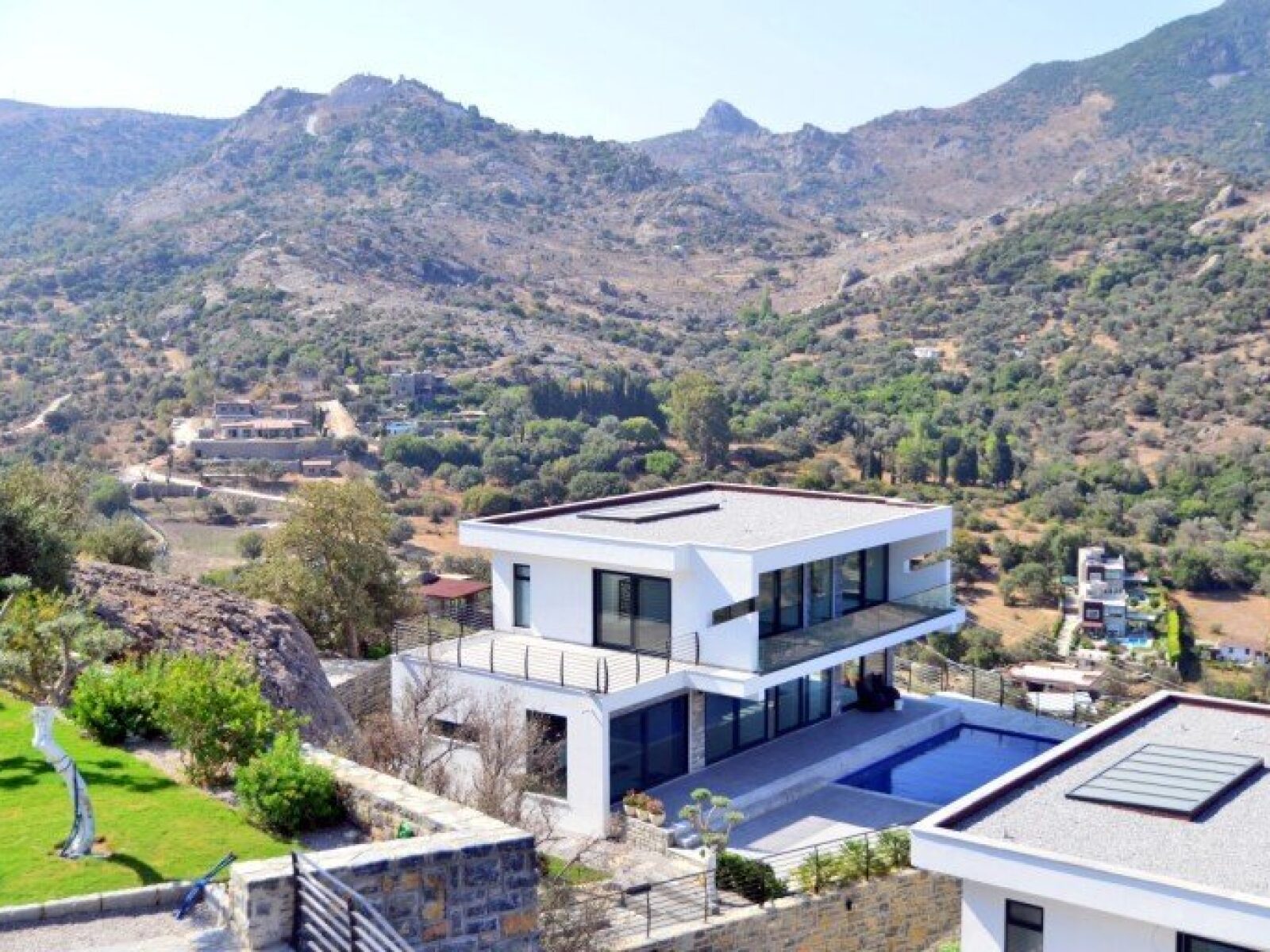 2119-07-Luxury-Property-Turkey-villas-for-sale-Bodrum-Yalikavak