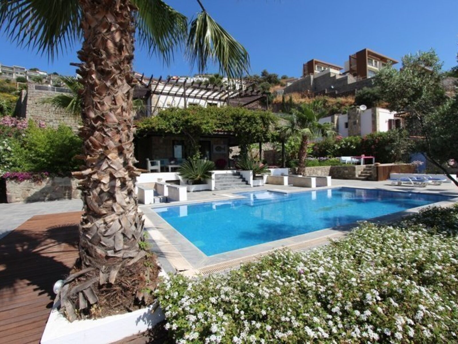 2180-02-Luxury-Property-Turkey-villas-for-sale-Bodrum-Gundogan