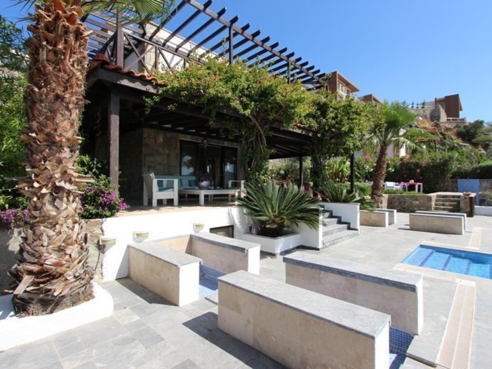 2180-04-Luxury-Property-Turkey-villas-for-sale-Bodrum-Gundogan