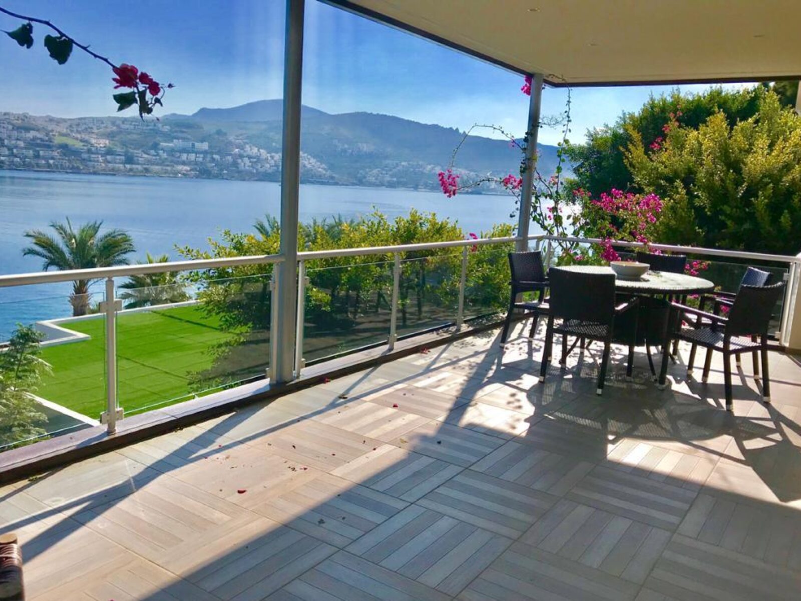 03-Modern-apartment-in-Gundogan-2176