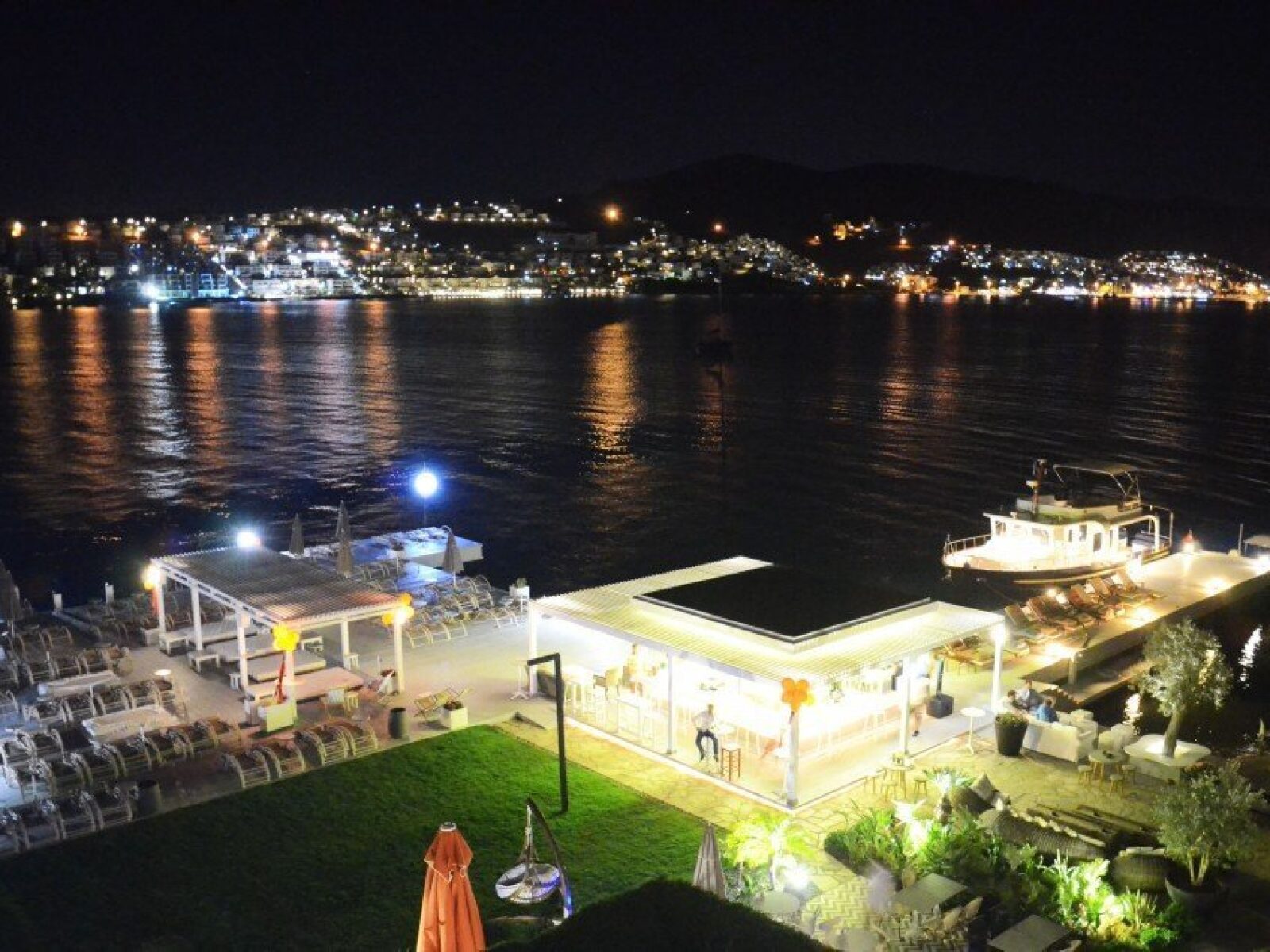 05-Sea-Front-apartment-for-sale-2176