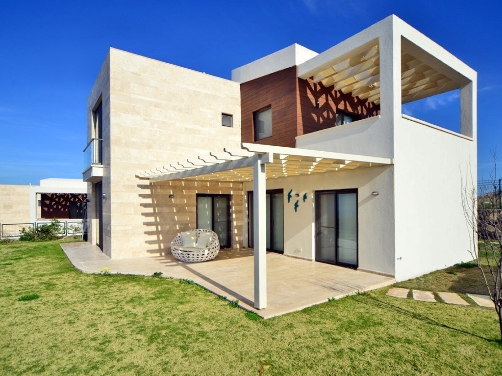 02-Modern-villa-for-sale-Bodrum-Gundogan-2029
