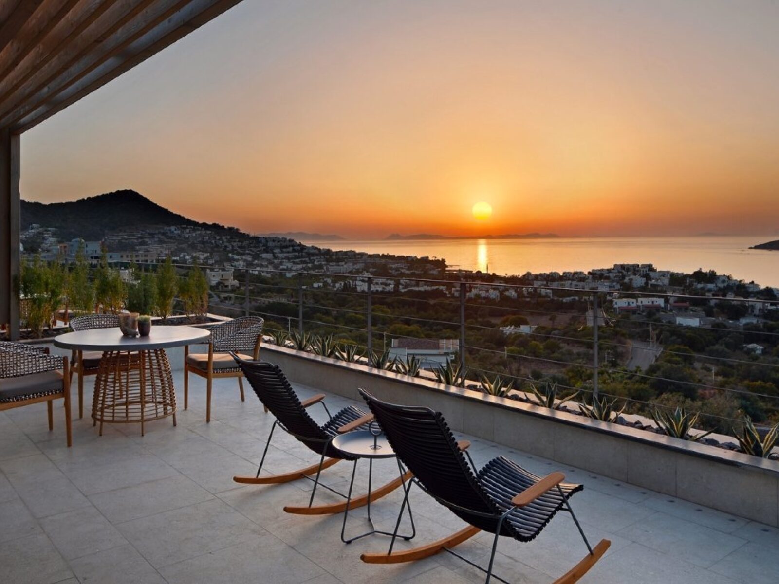 04-Residences-for-sale-with-sea-view-2020