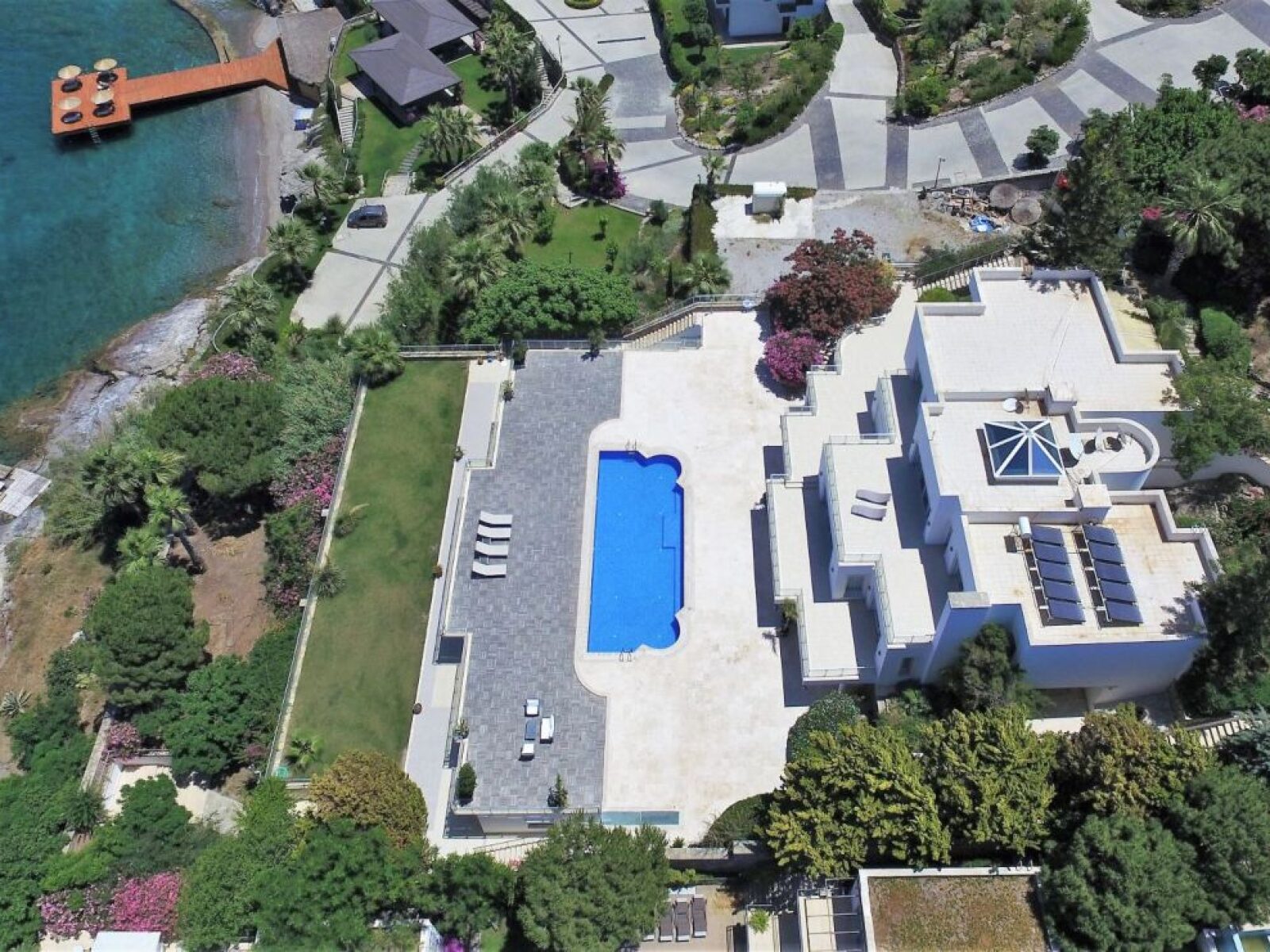 02-Sea-view-mansion-for-sale-Bodrum-Gundogan-2235
