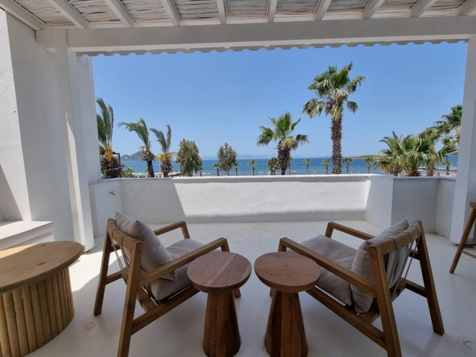 01-Sea-view-apartment-for-sale-Bodrum-Kadikalesi-2241