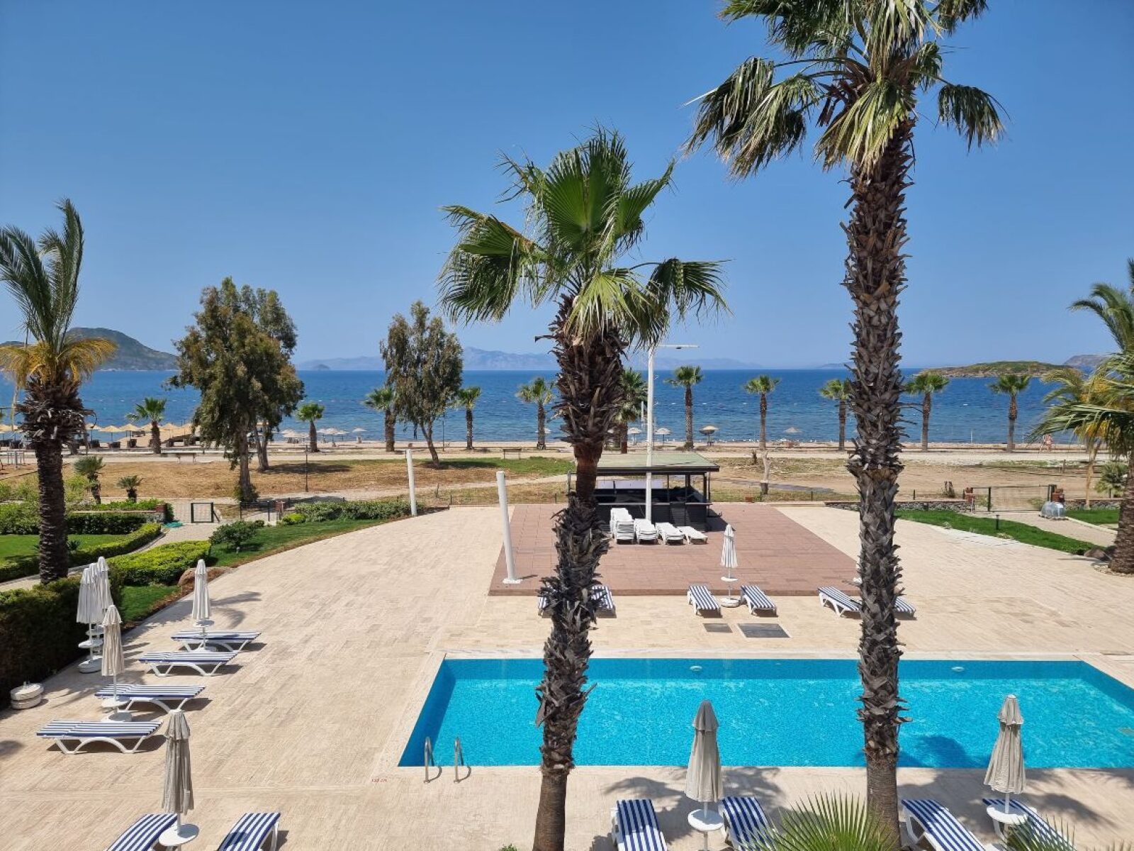 03-Sea-front-apartment-for-sale-Bodrum-2241