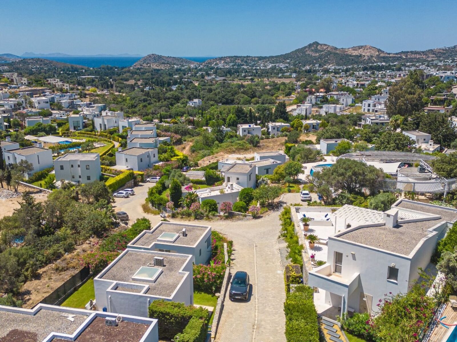 02-For-sale-sea-view-Gumusluk-property-2276