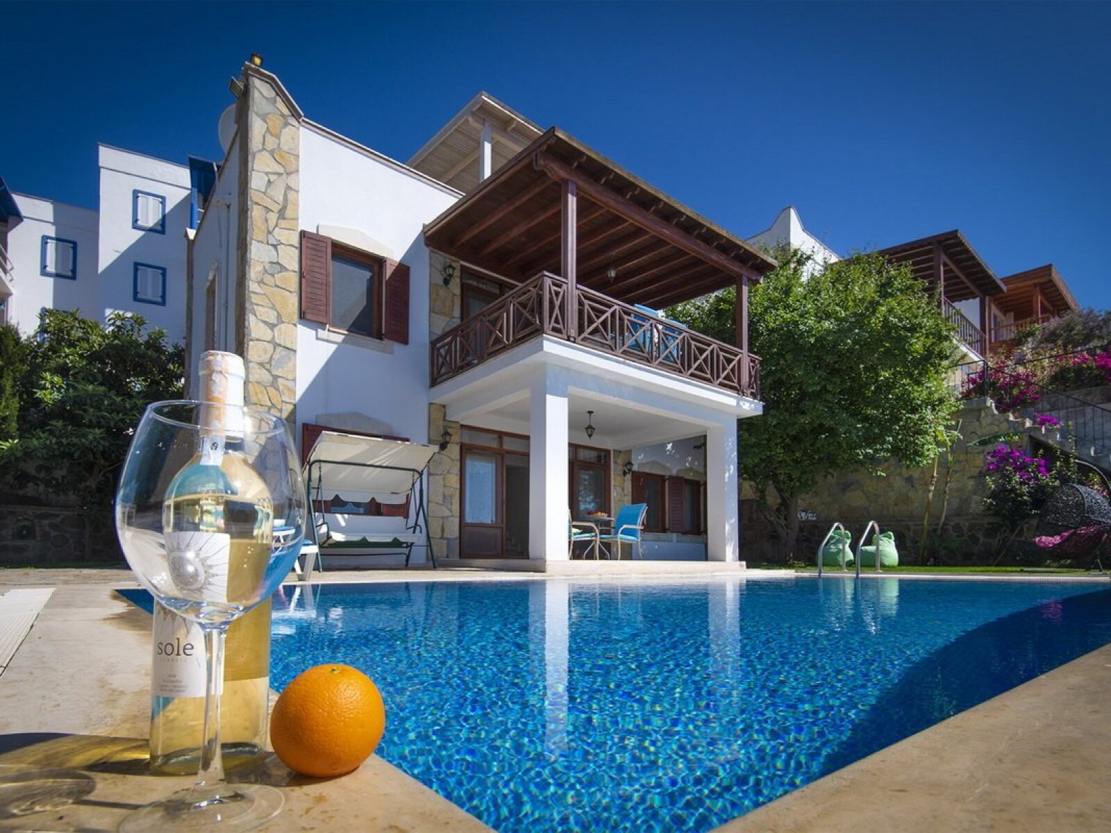 02-Private-pool-villa-for-sale-Yalikavak-2288