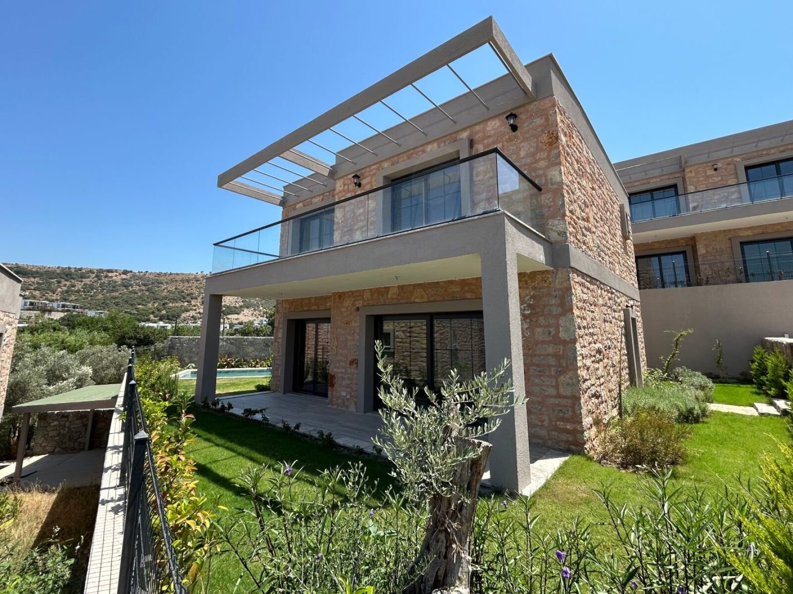 06-Stand-alone-for-sale-villa-Bodrum-Gundogan-2305