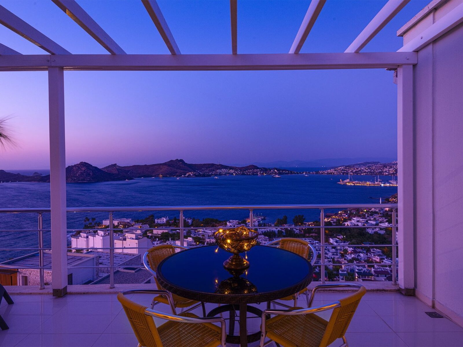 06-Bodrum-Yalikavak-marina-view-apartment-for-sale-2322