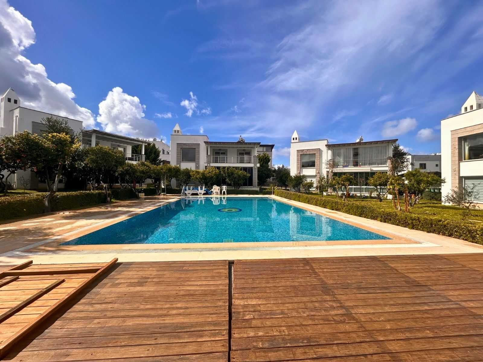 06-Shared-pool-apartments-for-sale-Bodrum-Yalikavak-2361