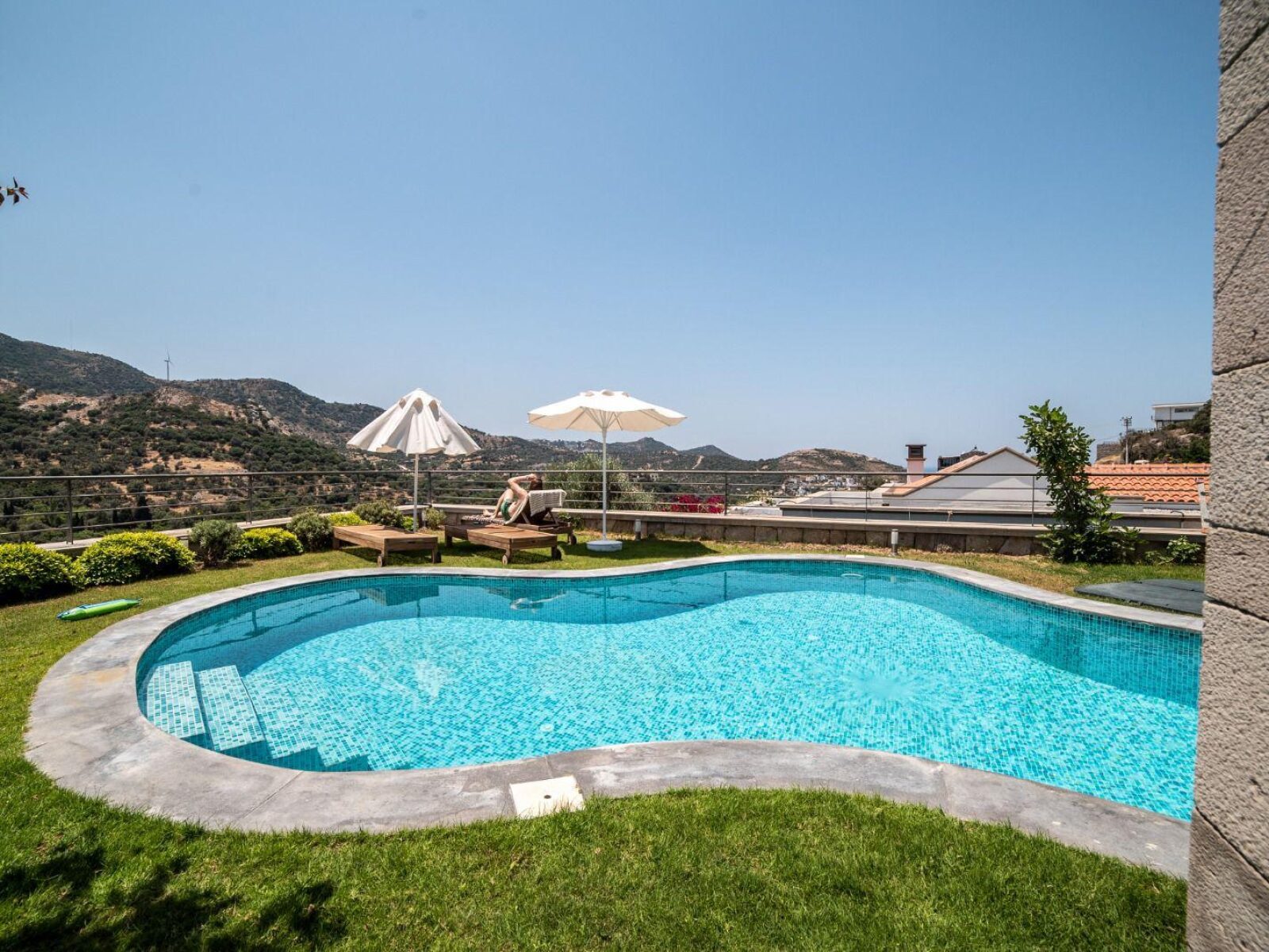 02-Private-pool-Yalikavak-villa-for-sale-Bodrum-2362