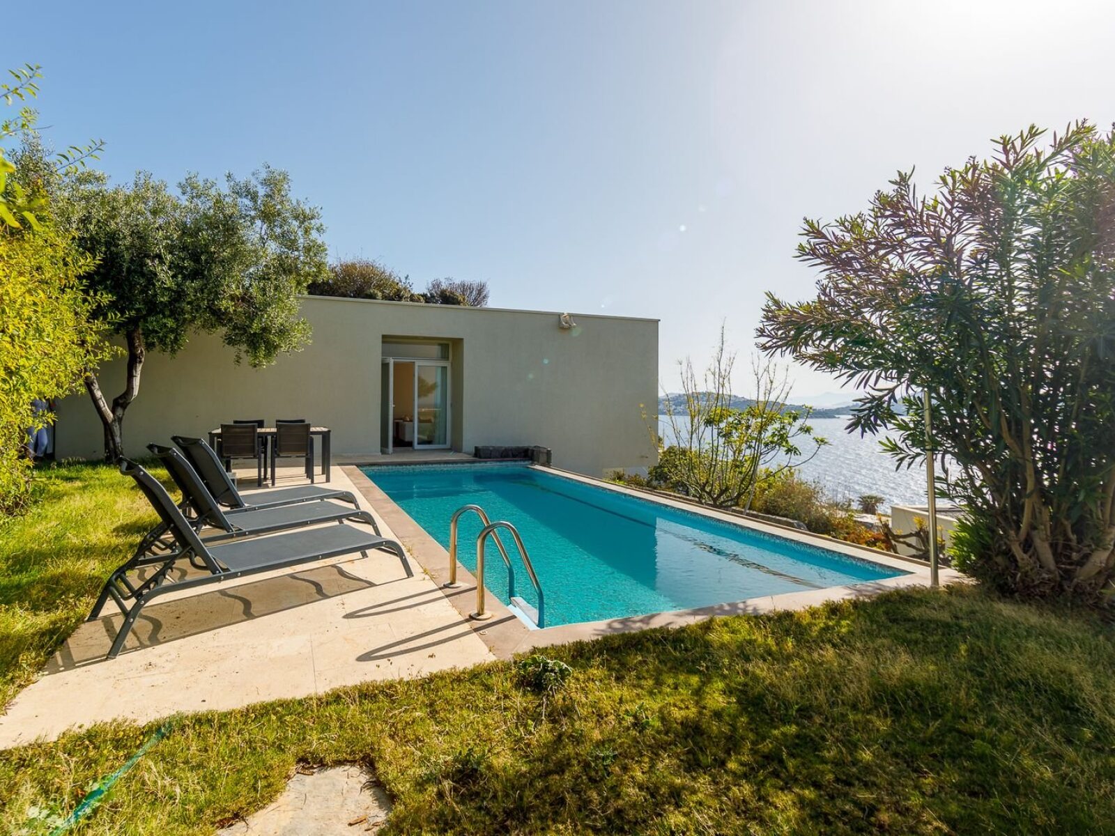 02-Private-pool-residences-for-sale-Bodrum-Yalikavak-2370