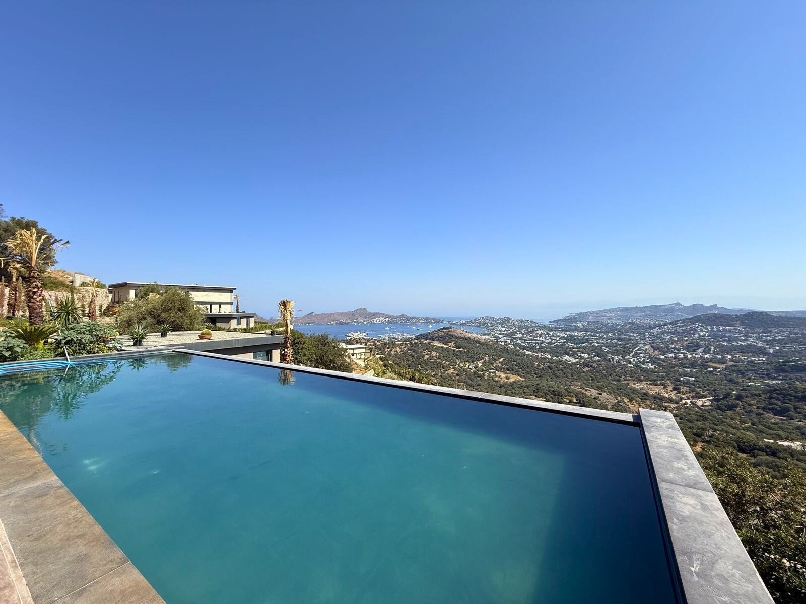 04-Sea-view-private-villa-for-sale-Yalikavak-2372