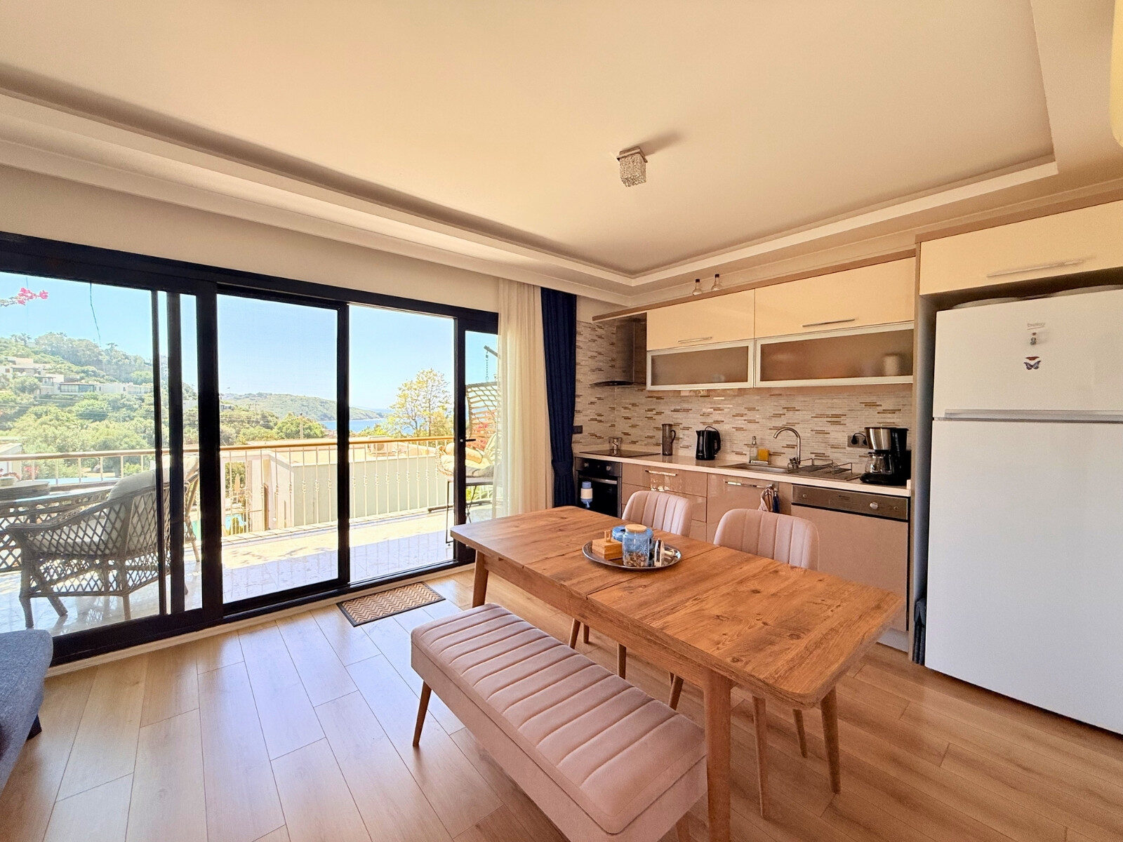 2390_bodrum_gumusluk_koyunbaba_perla_suites_close_to_beach_apartment_for_sale_29