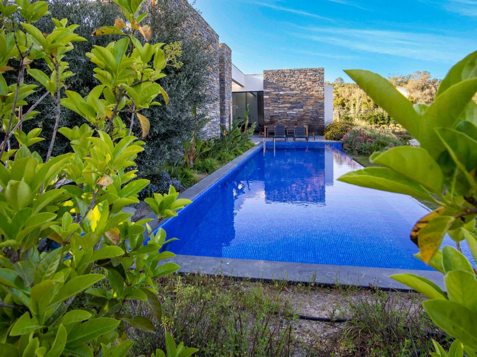 2398_bodrum_Private_Sanctuary_Modern_Stone_Architecture_28
