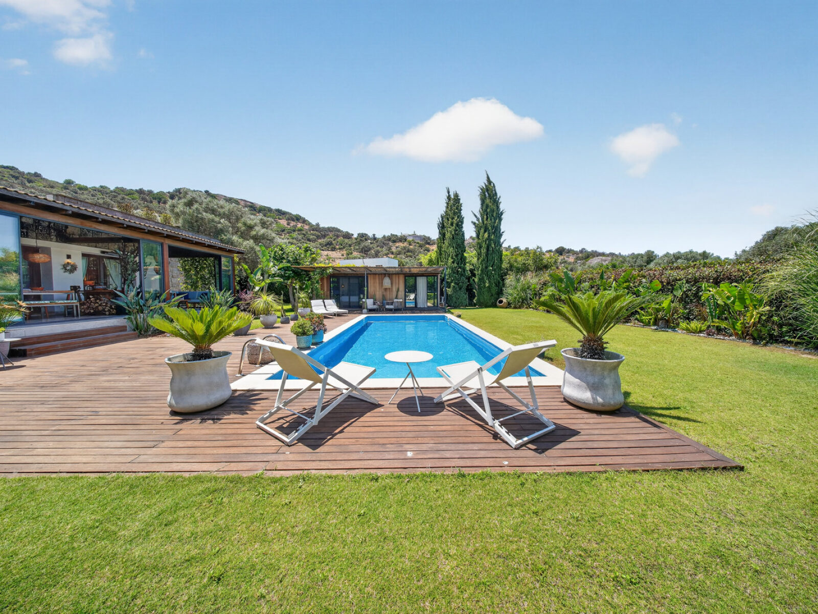 14901_bodrum_yalıkavak_doğa_içinde_bahçeli_havuzlu_satılık_villa_25