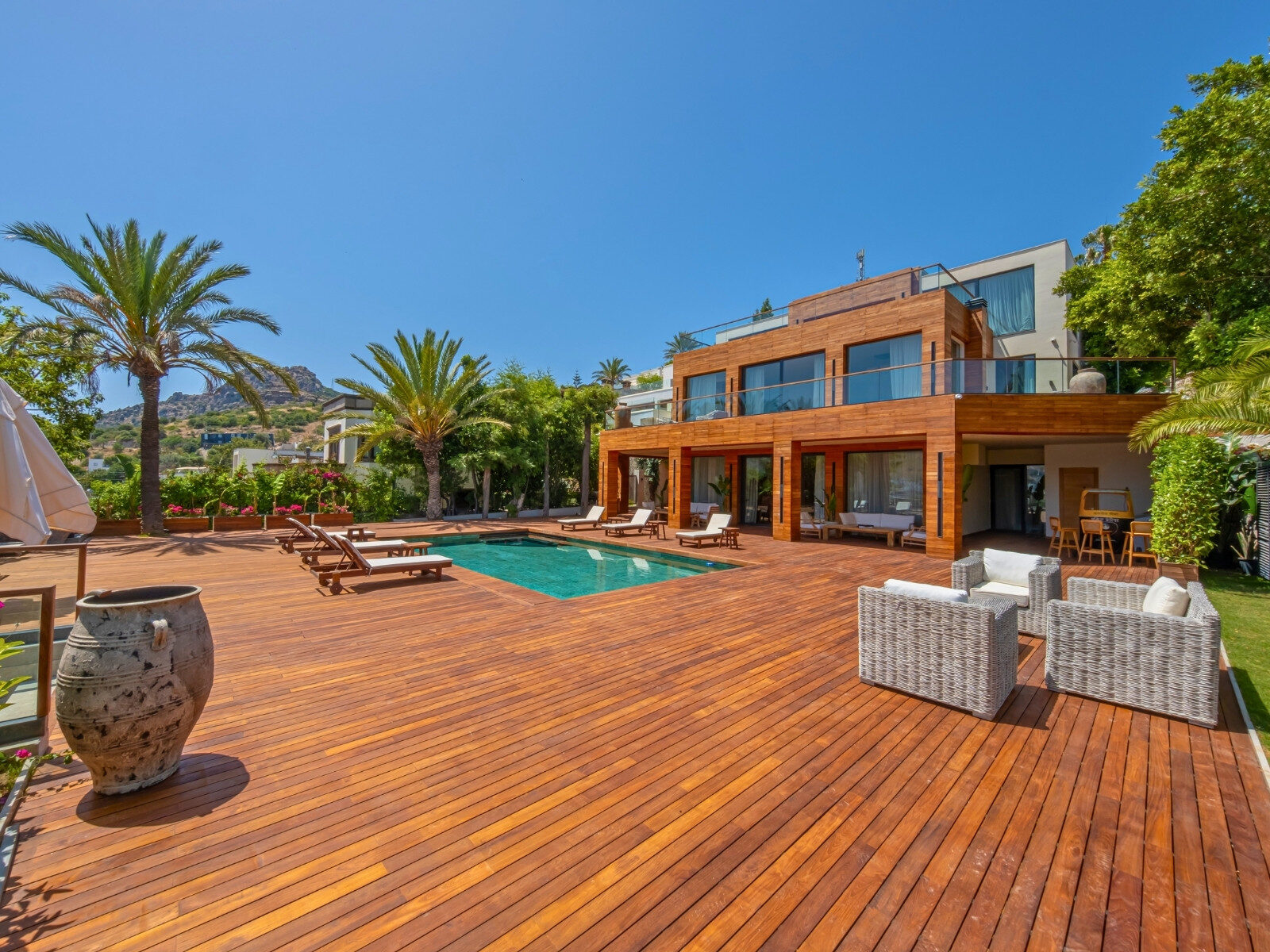 2400_bodrum_türkbükü_maça_kızı_Ultra_Luxury_Villa_Alongside_Maçakızı__18