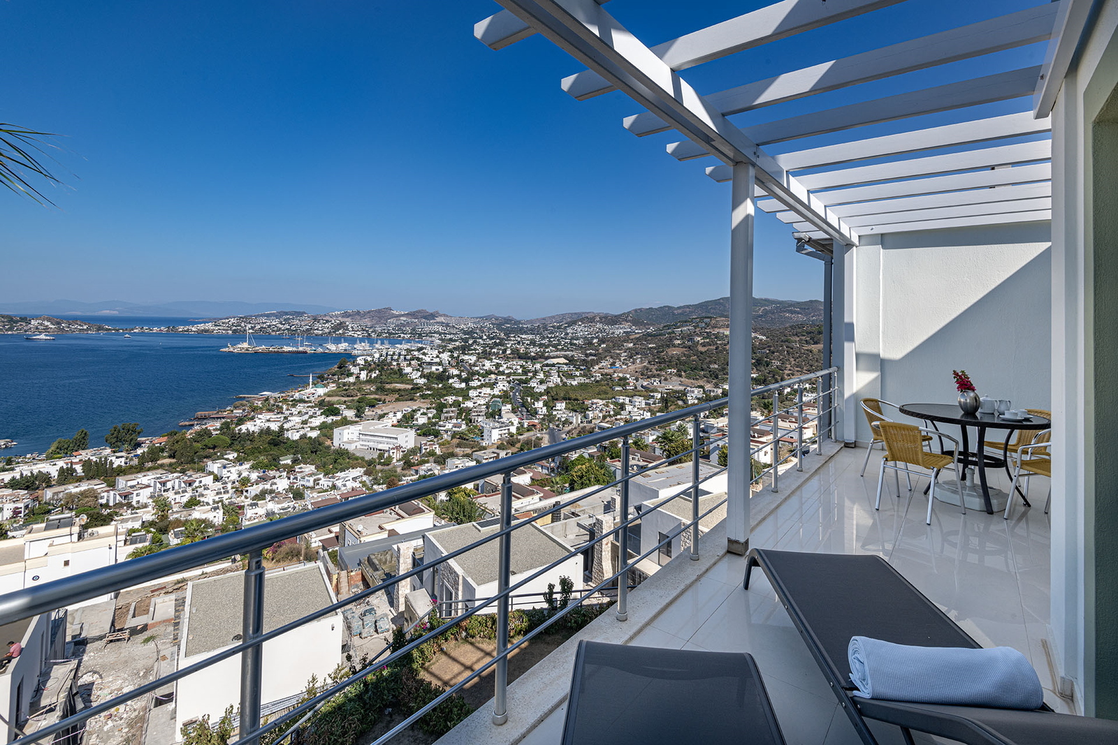 01 Luxury apartment for sale Bodrum Yalikavak 2322