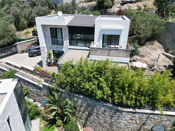 01 Stand alone stone villa for sale Bodrum Yalikavak 2348