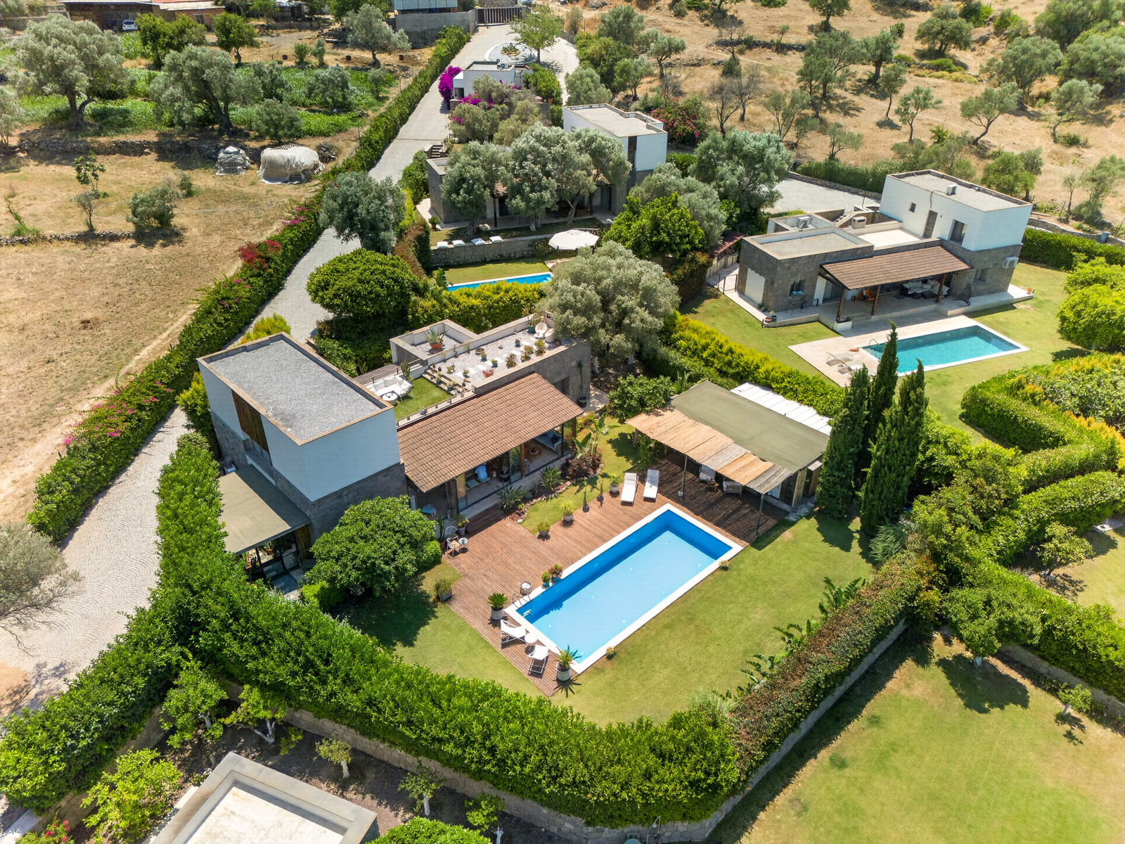 14901 bodrum yalikavak doga icinde bahceli havuzlu satilik villa